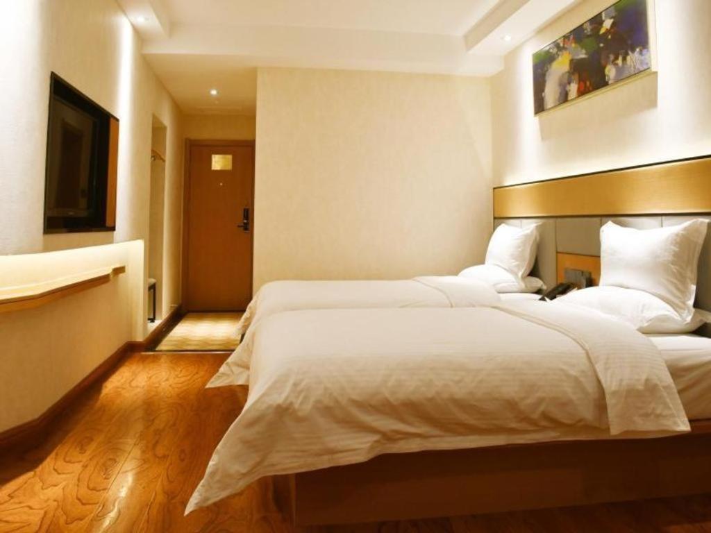 Greentree Inn Geermu Walking Street Business Hotel Golmud Extérieur photo