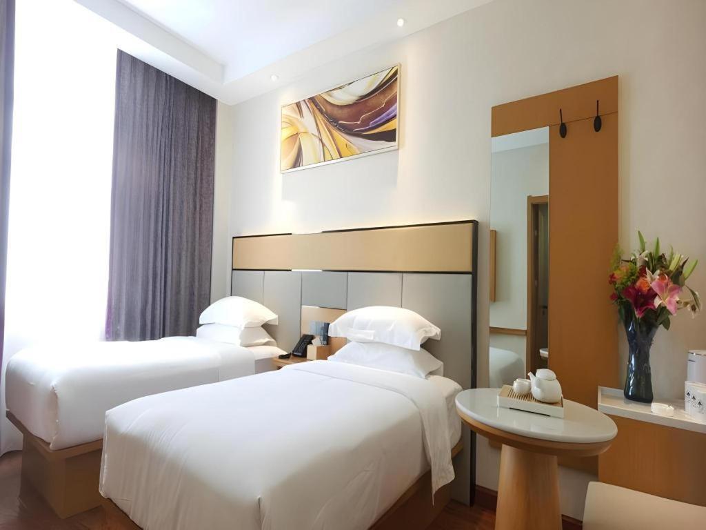 Greentree Inn Geermu Walking Street Business Hotel Golmud Extérieur photo