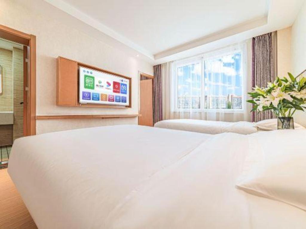 Greentree Inn Geermu Walking Street Business Hotel Golmud Extérieur photo